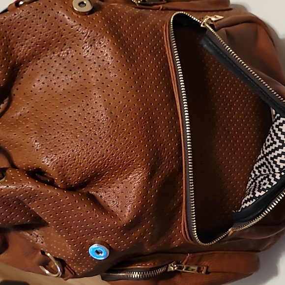 Lovely convertible backpack in brown-chestnut color vegan leather - Picture 6 of 14